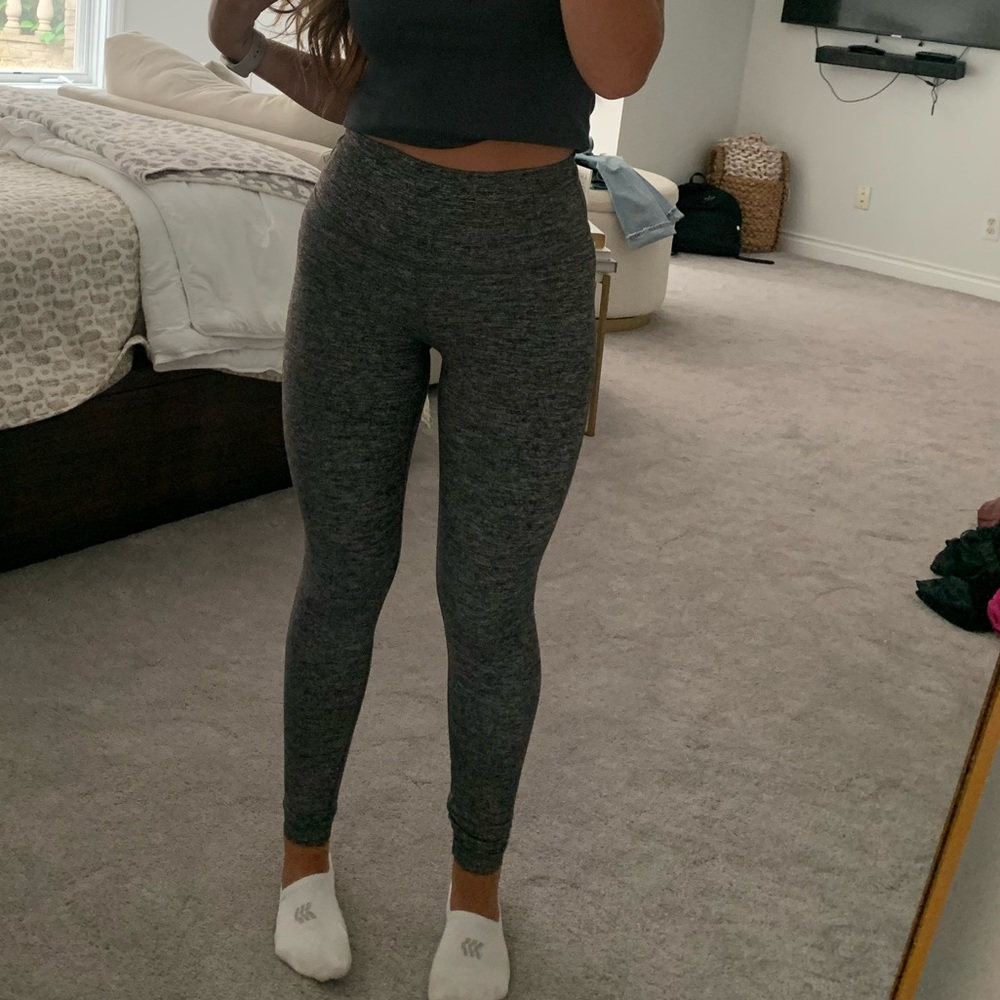 lululemon leggings!